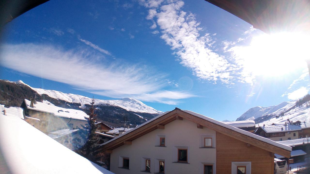 Garni Delia Hotel Livigno Exterior photo