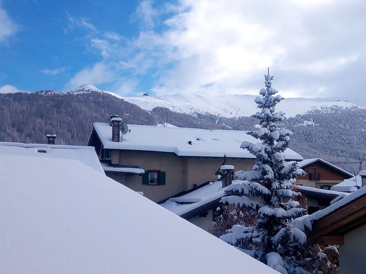 Garni Delia Hotel Livigno Exterior photo