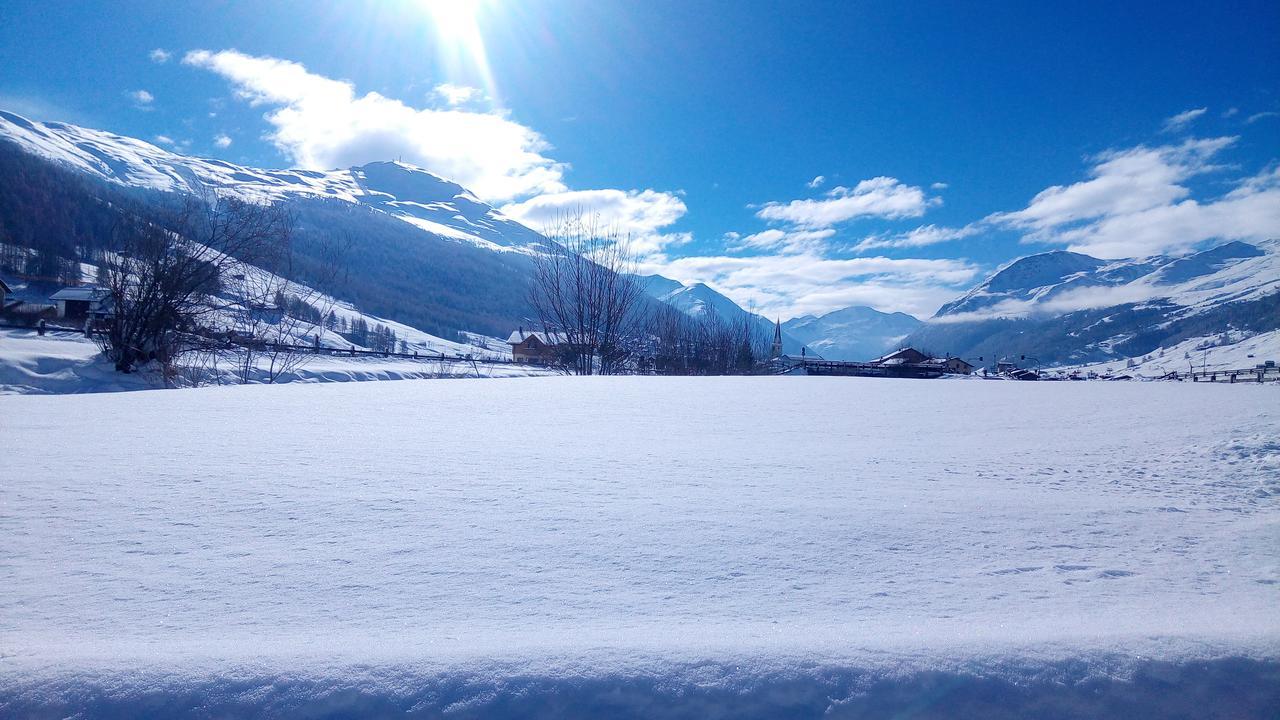 Garni Delia Hotel Livigno Exterior photo